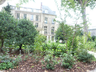 Jardins des Archives nationales Le Marais 75003