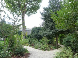 Jardins des Archives nationales Le Marais 75003
