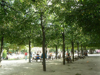 Place des Vosges Le Marais 75004