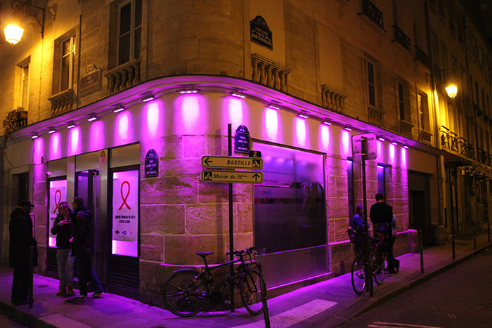 Gay Bars Paris France 114