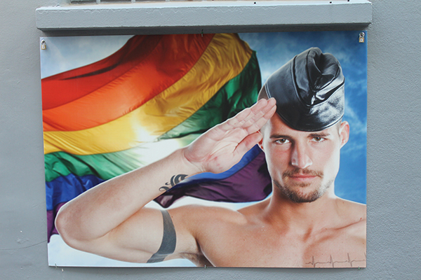 Le Marais under the rainbow (Paris, Gaypride 2013)