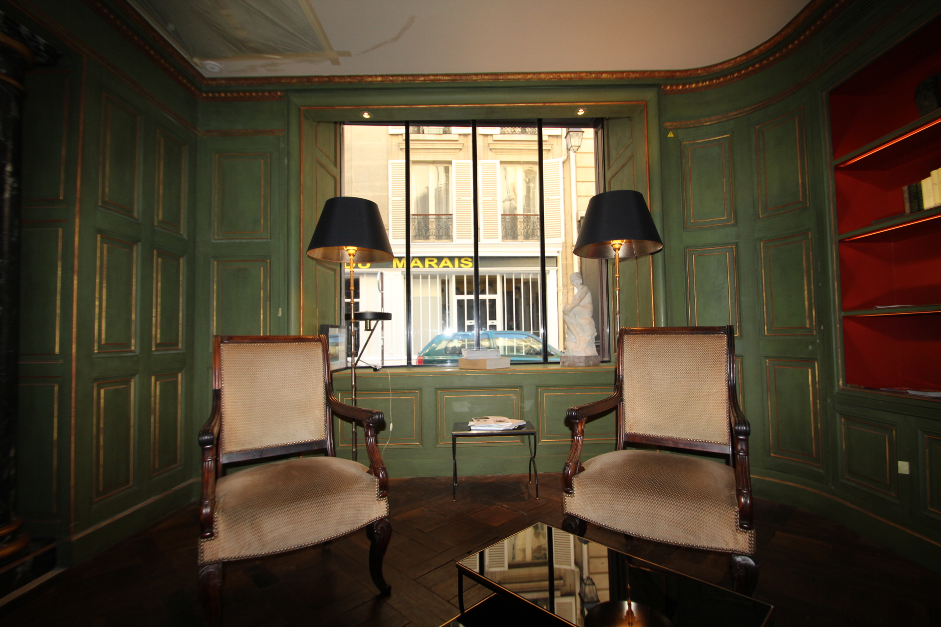 Book at the Best Rate your Hotel in Central Paris - PARISMARAIS.COM