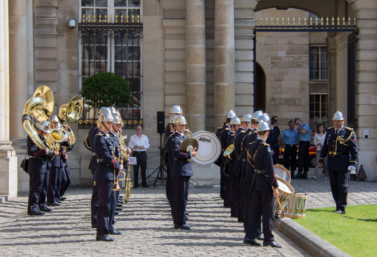 PARISIAN FIREMEN WELCOME YOU TO THE GREATEST OPEN-AIR DANCE FLOOR IN LE MARAIS