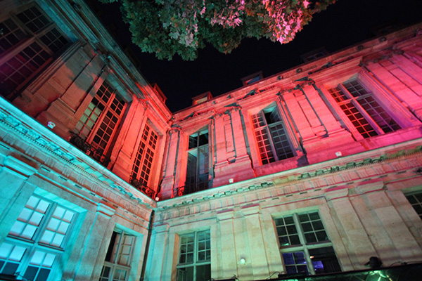 BASTILLE DAY AT SEVIGNE FIRE STATION : 
THE MOST SUCCESFUL EVER DANCE PARTY