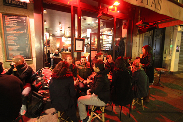 LE MARAIS IS ALIVE AND KICKING ! PARIS SERA TOUJOURS PARIS !