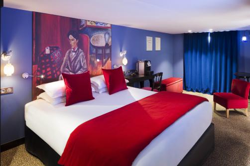 Romantic Hotels in Paris for Valentine's Week