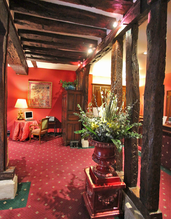 PARIS MARAIS.COM : Best Boutique hotels : Hotel de la Bretonnerie