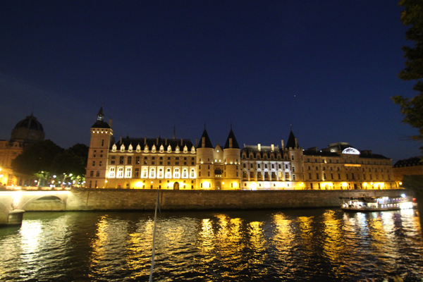 La Conciergerie : from Medieval Royal Palace to Courthouse