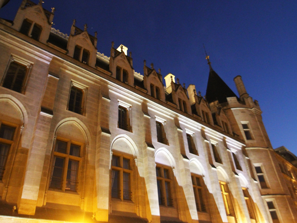 La Conciergerie : from Medieval Royal Palace to Courthouse