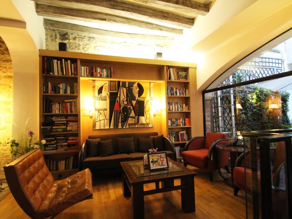 Discover Paris most exclusive location Ile Saint Louis