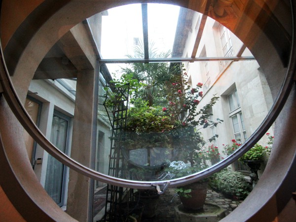 Discover Paris most exclusive location Ile Saint Louis