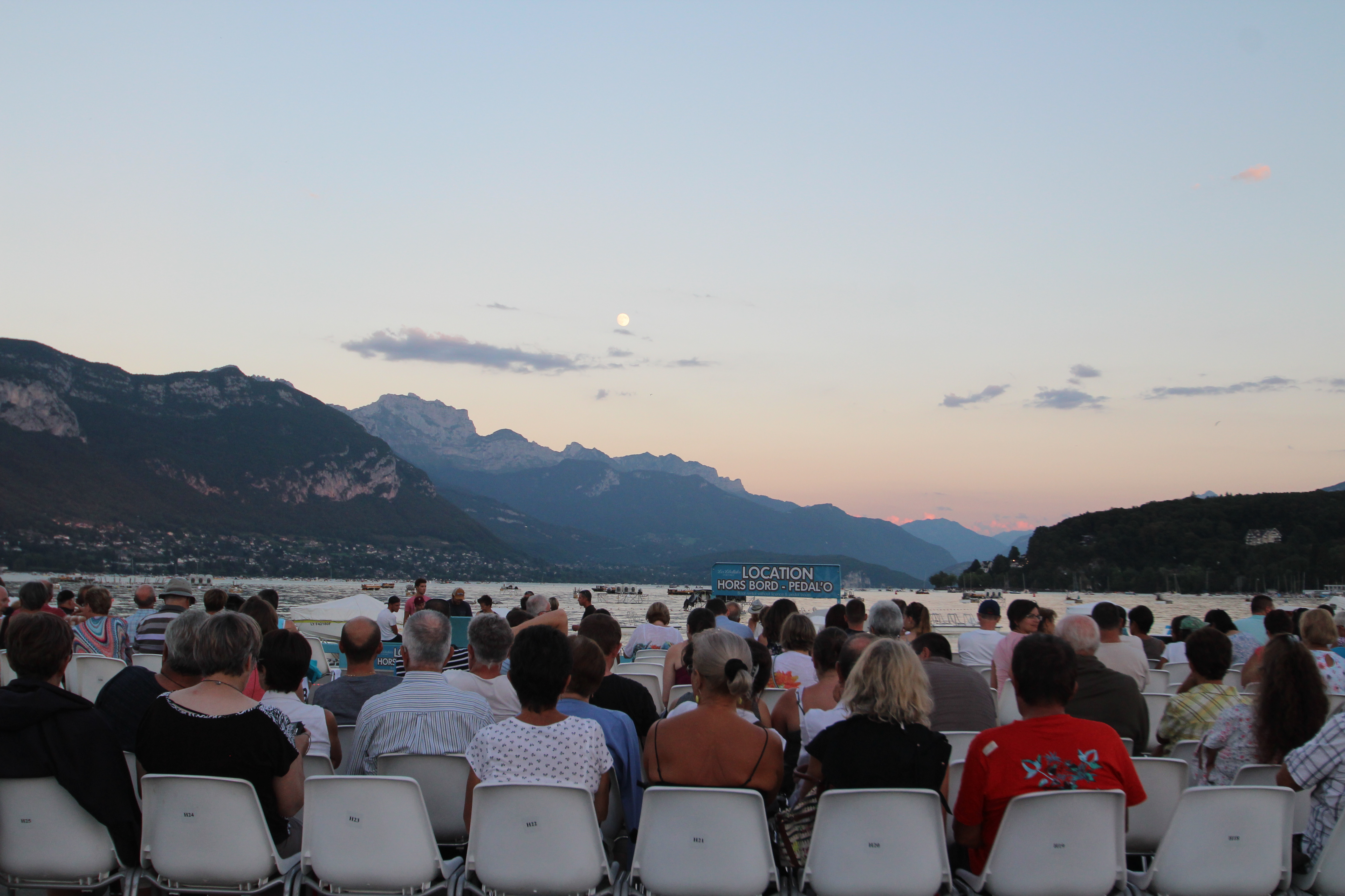 Swan Lake in the French Alps : Annecy