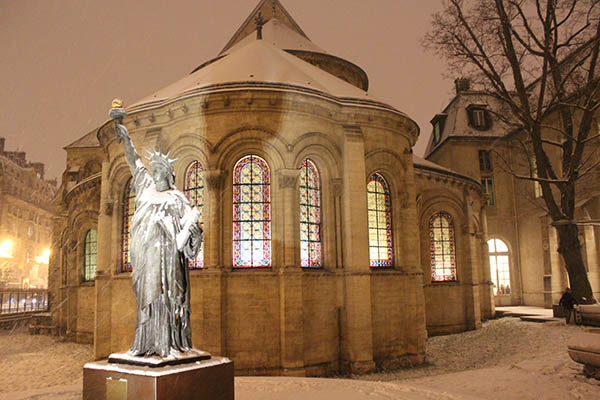 Le Marais under the snow