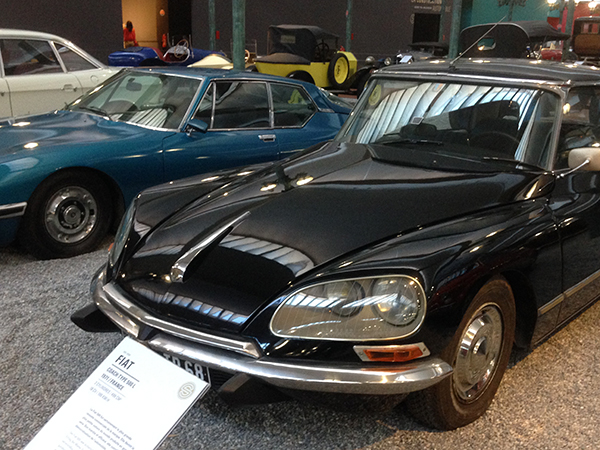 Vintage Car Museum : Enjoy the Magic !