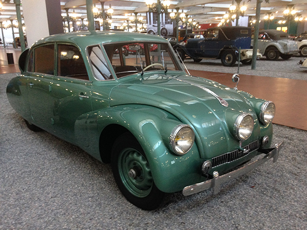 Vintage Car Museum : Enjoy the Magic !