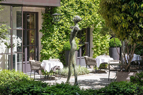 Something Fresh and New in Le Marais