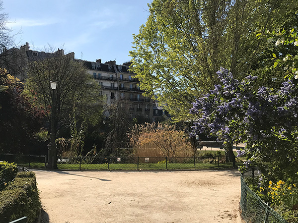 Le Marais, a Sleeping Beauty