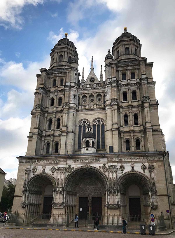 La façade baroque de St Michel