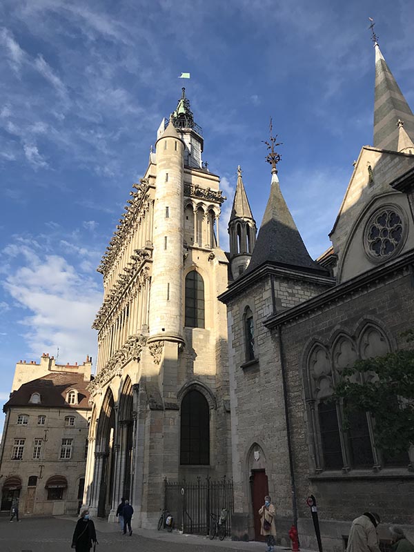 Notre Dame de Dijon (1383) 