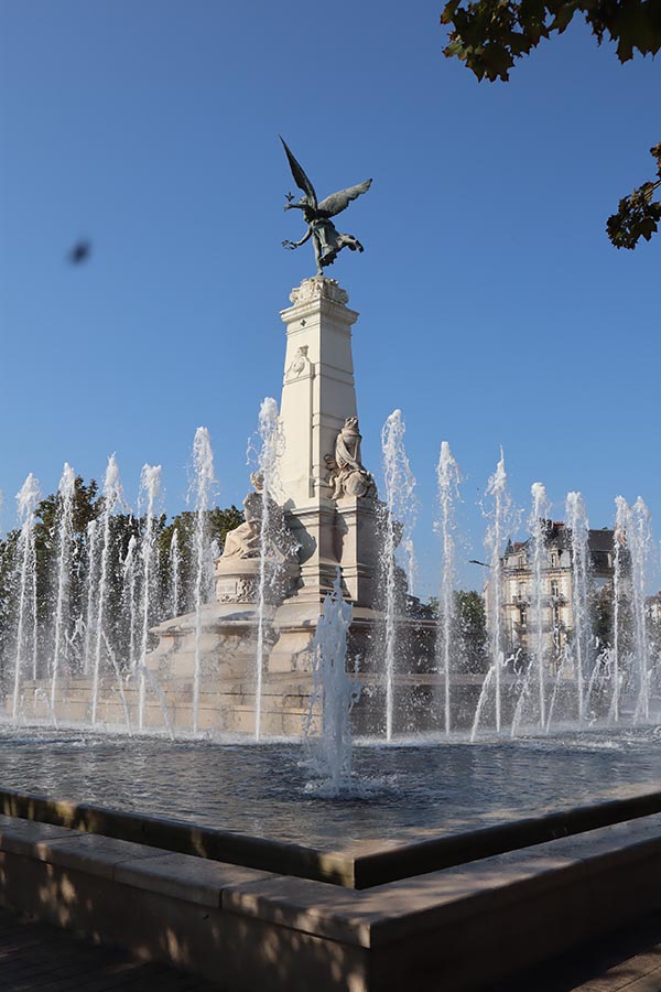 Les Fontaines de la Place de la République de Dijon 