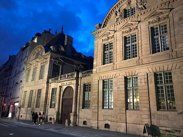 Paris la nuit