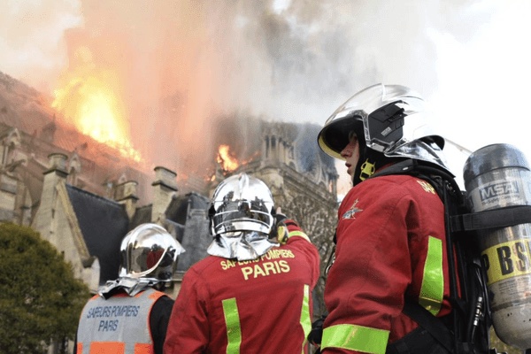Notre-Dame pompiers