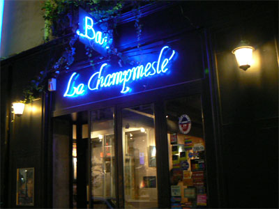 Bars et Clubs gays et lesbiens à Paris • Paris Je t'aime - Office de  Tourisme