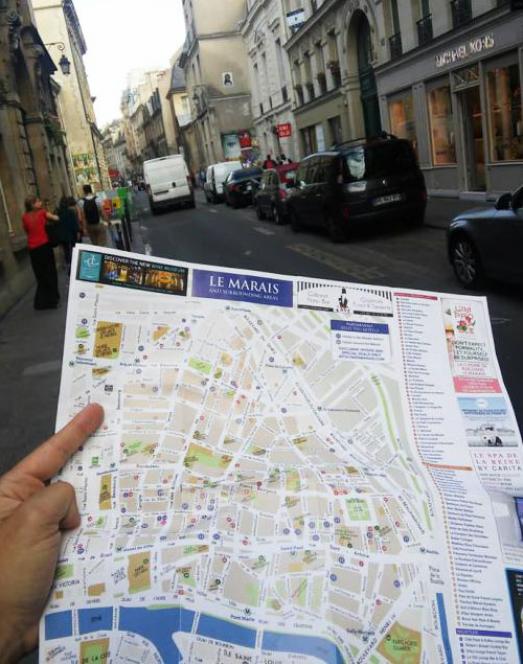 The Marais map printed or online : simply the best you can find