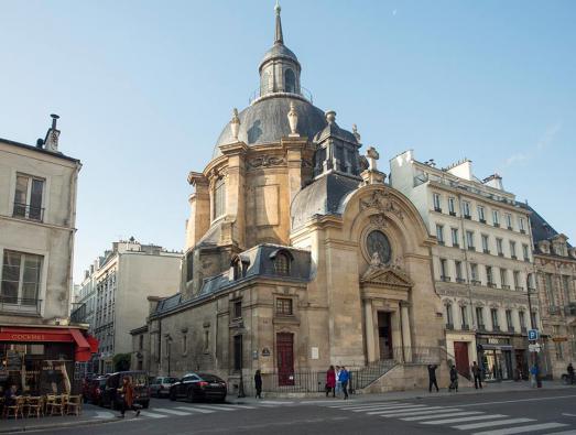 Circuit baroque dans le Marais